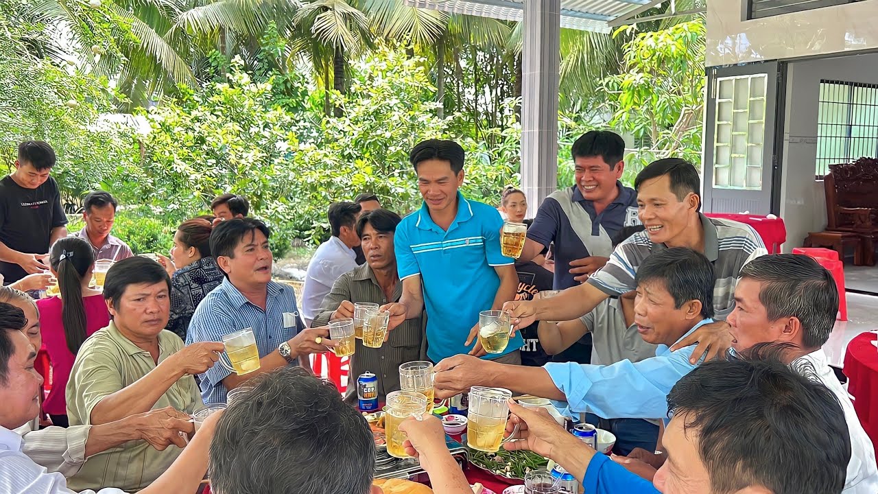 Đám Giỗ Miền Tây Với Nhiều Món Ăn Truyền Thống Việt Nam | Tập 583