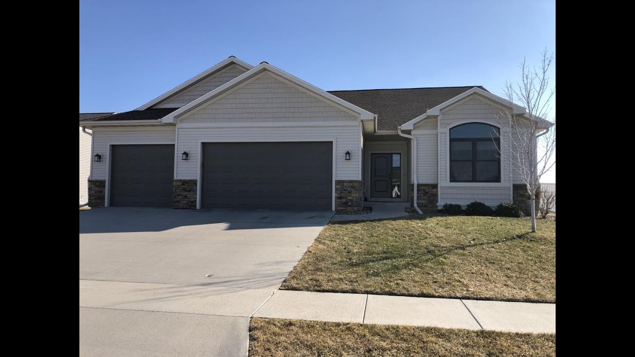 2804 Danbury Rd | Ames, IA