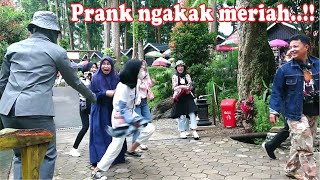 Super funny prank makes you laugh || Statue prank indonesia