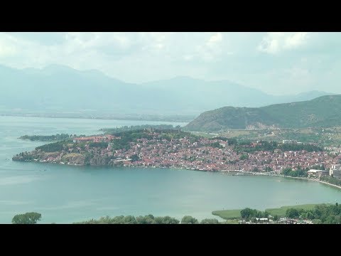 Video: Kush e shpiku pastruesin e xhamit me shpejtësi të ndryshueshme?