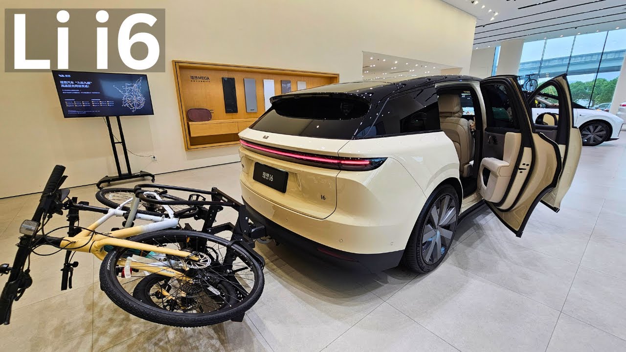 Li Auto i6 Review: Space, Tech & Comfort for Small Families