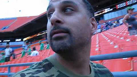 Lil Richie running the bases at Florida Marlins game.wmv