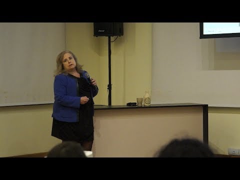 Vídeo: História - uma senhora da alta sociedade ou uma garota corrupta?