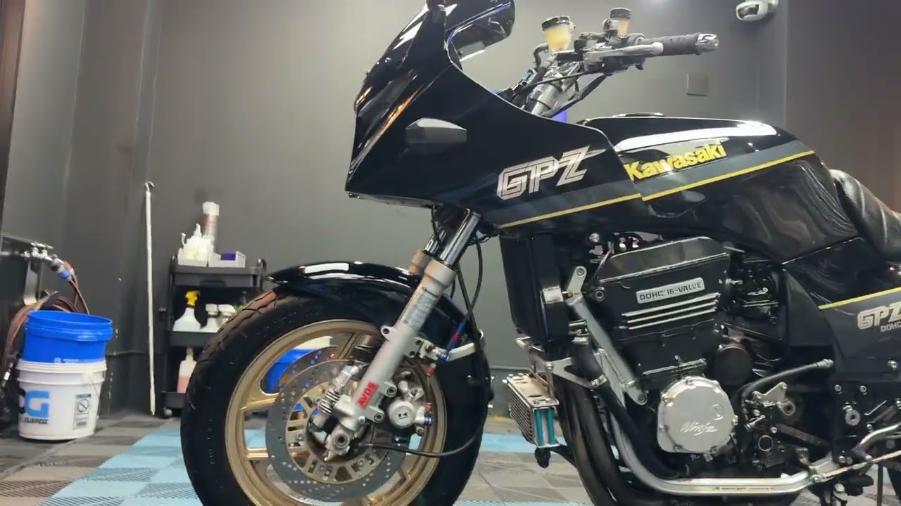 GPZ900R 1989年 中古車 バイクショップ名:BB FACTORY - YouTube