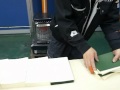 製本工程「手丁合」
