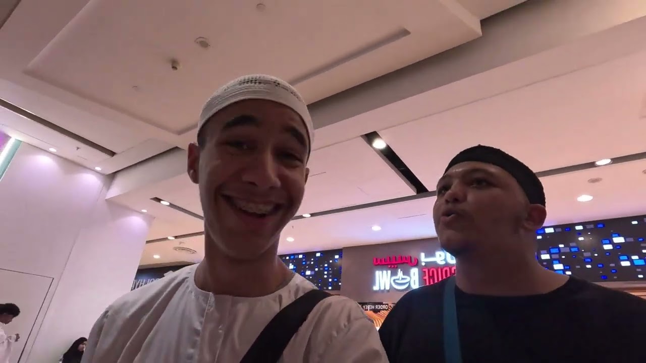 آخر يوم في مكة 😿🇸🇦| التقينا بصانع محتوى جزائري 🔥