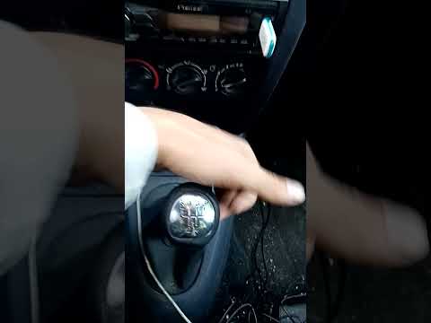 Changer le pommeau de levier de vitesse sur Renault Clio 3, Clio 4, Megane  2, Laguna 2 - Tutoriel 