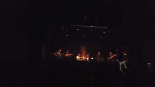 Video thumbnail of "Deny- Resistiendo Golpes (acústico) @The Roxy Live"