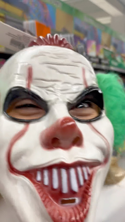 THAT'S MY MOM? #youtubeshorts #viralvideo #funny #comedy #humor #shortvideo #short #video #VIRAL