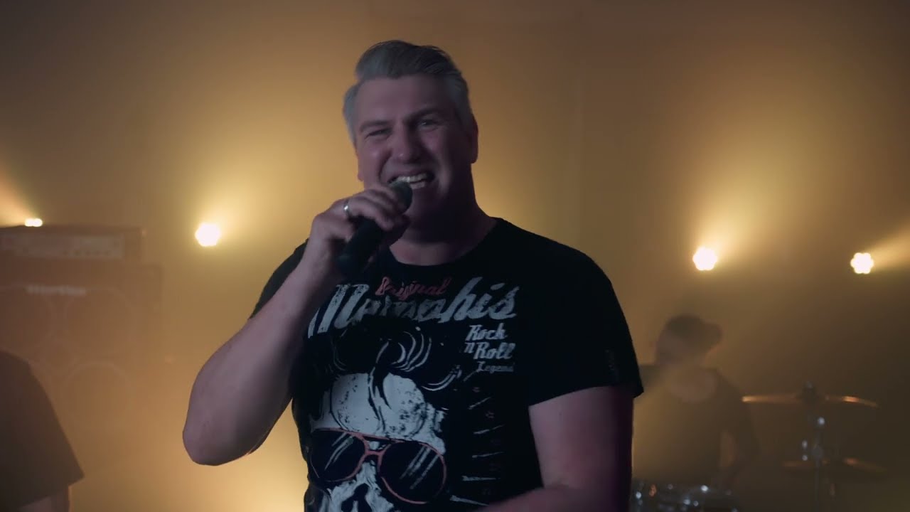 WarnSinn - Jungs vom Land (Offizielles Musikvideo)