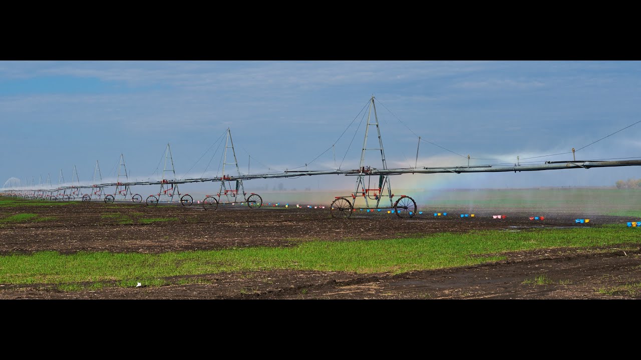 Дождевальная машина. 'Корвет' - YouTube