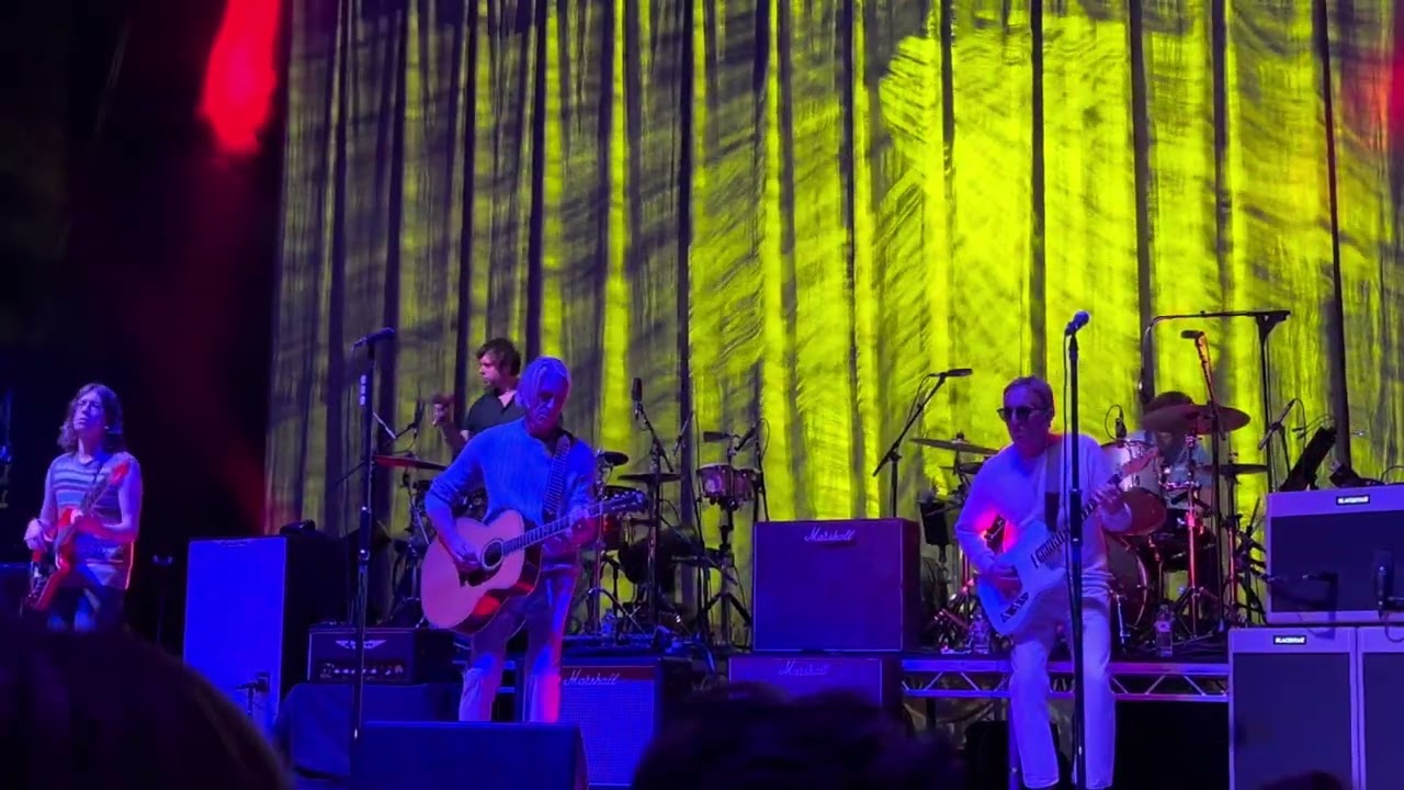 Paul Weller All The Pictures On The Wall Wolverhampton Civic Hall 22 10 2024
