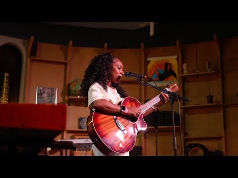 Shan Ako Live in LA | CalledOut Music