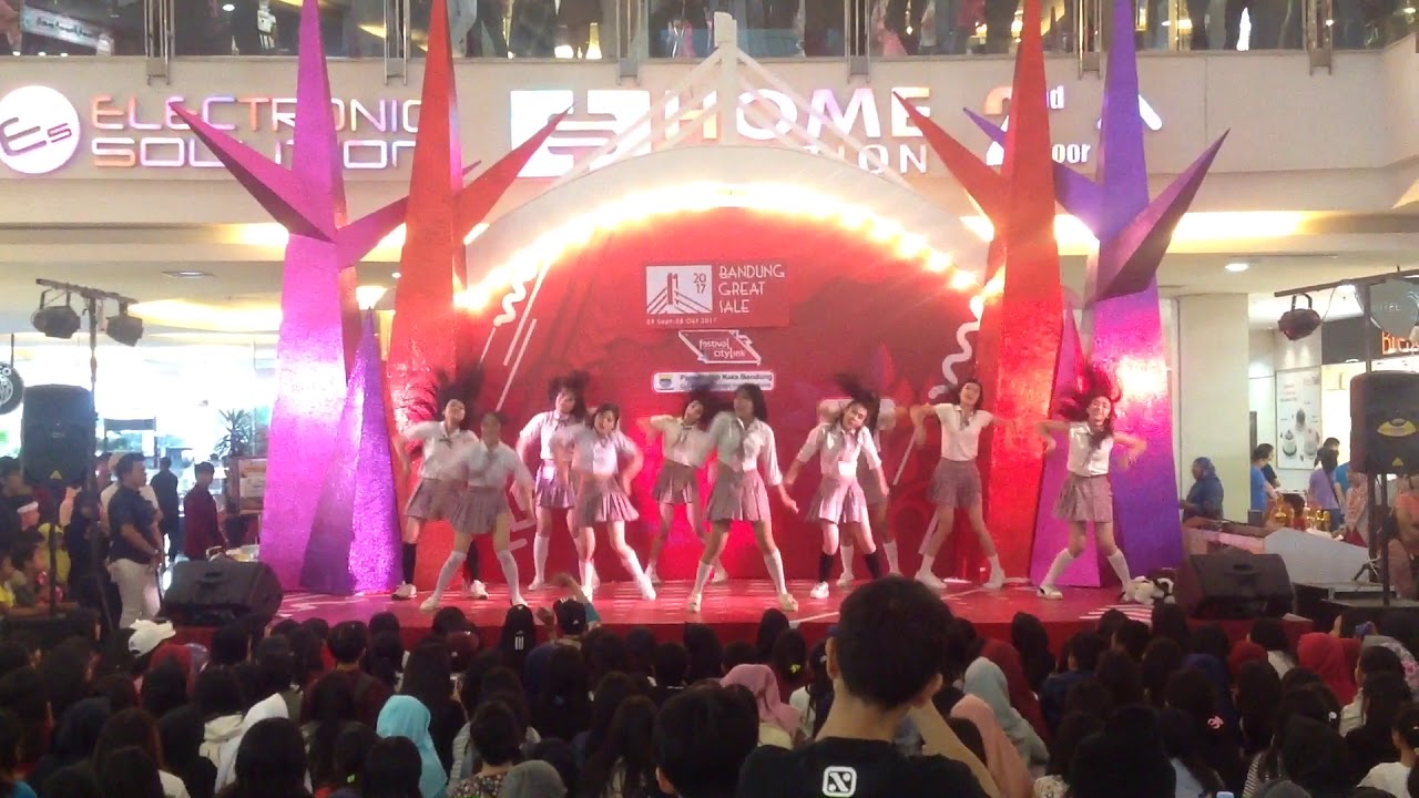 [170917] MYNISTIQUE  PRISTIN(프리스틴) - Wee Woo + We Like