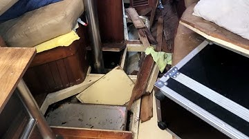 Ep 191 | Our Boat Exploded! Sailing Nutshell, Australia