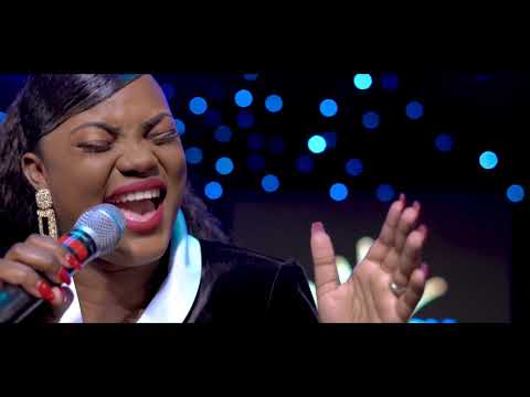 DEBORAH LUKALU - MA CONSOLATION |MUNGU WA MAAJABU LIVE |