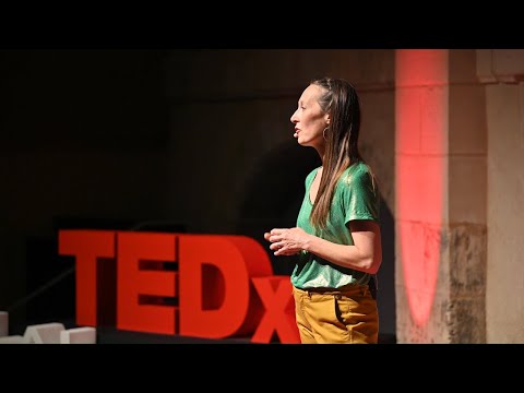 Danser : une recette pour retrouver son autonomie | Louise Cazy | TEDxChâteauroux Episode cover
