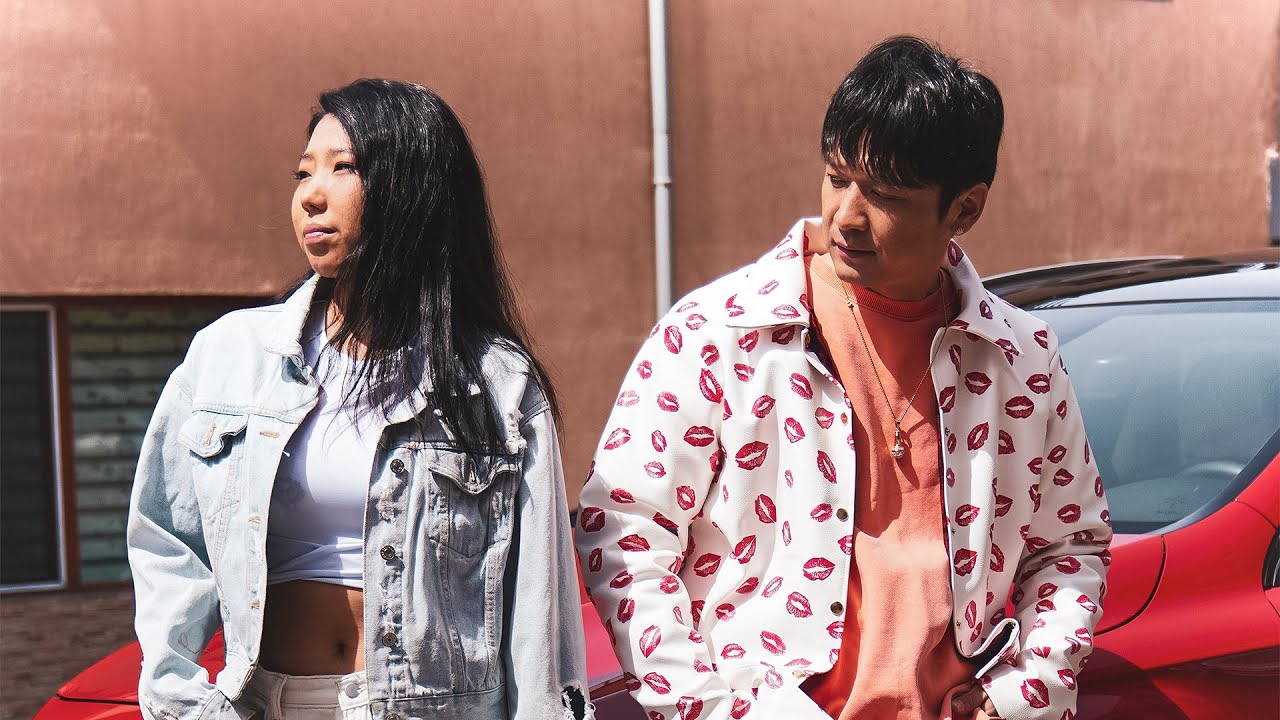 Uyatsiz ayollar video