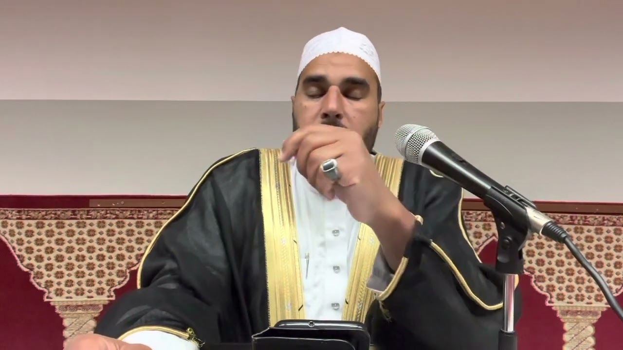 هل تجوز صلاة الفجر مكتفيًا فقط بالوضوء الأصغر، دون الاغتِسال من الجنابة حتى الصباح؟