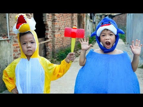 Trò Chơi Đại Chiến Rồng Vàng Và Siêu Cá Mập - Bé Nhím TV - Đồ chơi Trẻ Em Thiếu Nhi