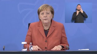 For
more:https://news.cgtn.com/news/2020-12-14/angela-merkel-announces-germany-will-enter-complete-lockdown-wdmvgdz7vu/index.htmlgerman
chancellor angela me...