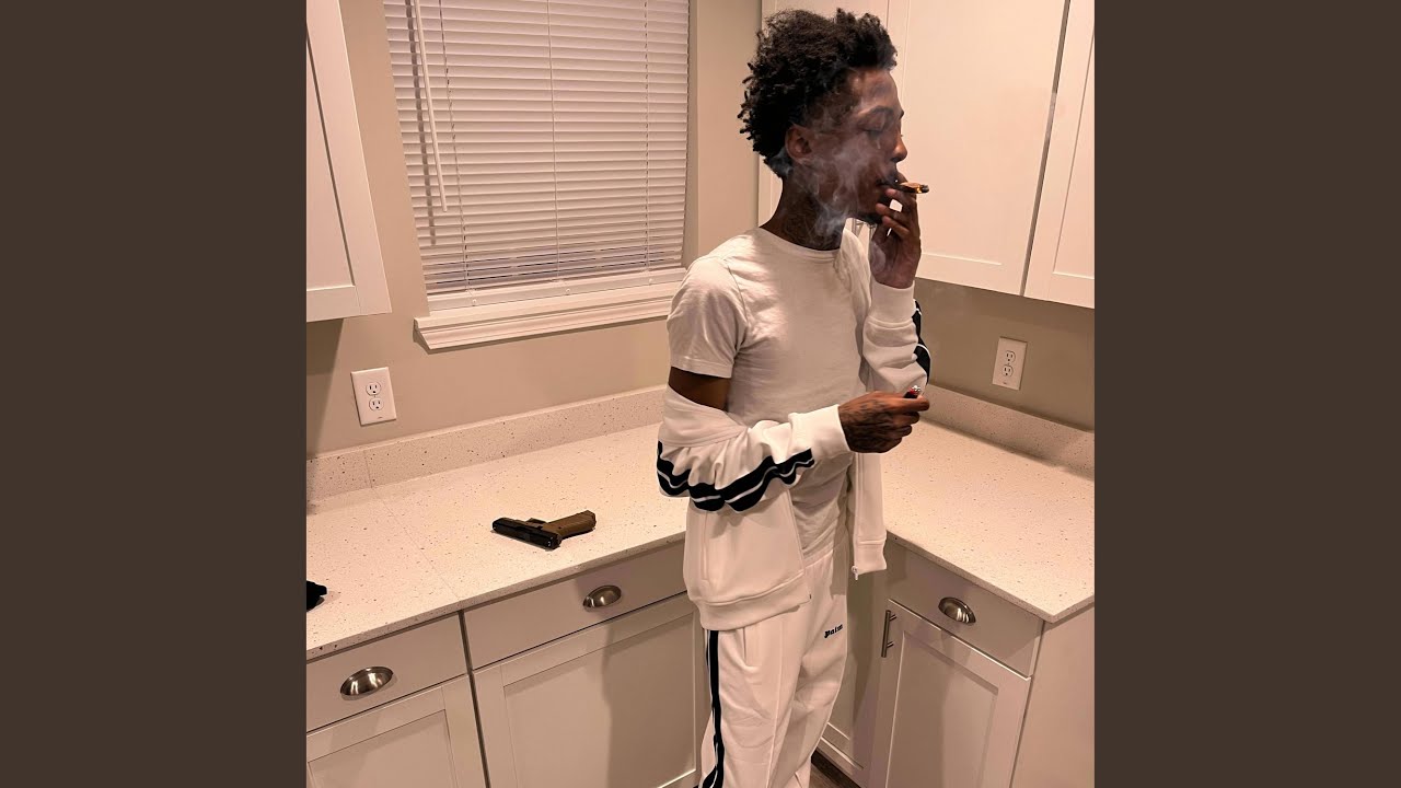 Watch Weird¿ on YouTube Watch Weird¿ on YouTube