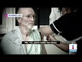 Muere el primer hombre vacunado contra Covid-19 | Noticias con Yuriria Sierra