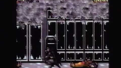 Atari Lynx Handheld Video Game System Ad (1992)