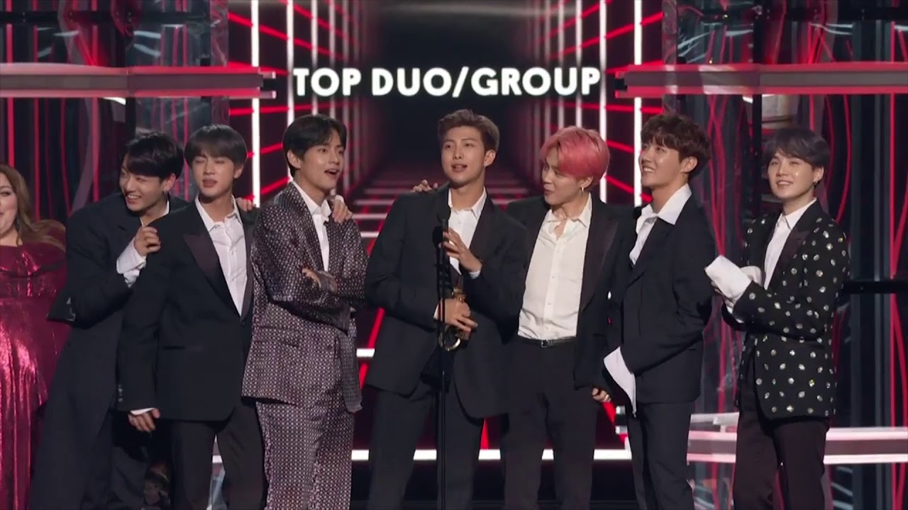 BTS Wins Top Duo / Group - BBMAs 2019 - YouTube