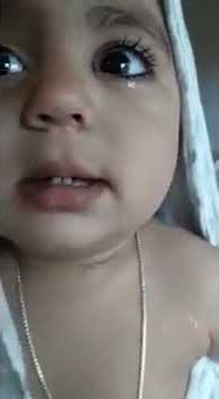 Video lucu Bayi kedinginan