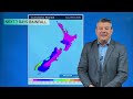 NZ: High pressure in charge, who gets the showers & wind between now & Sunday