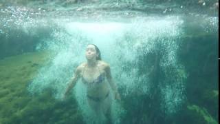 We visit here every time we're in texas. jacobs well is a natural
aquafer reaching 30 feet deep and splitting into many separate
chambers.