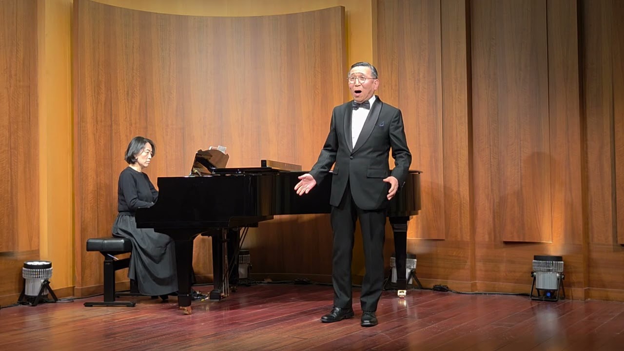 Una furtiva lagrima from L'elisir d'amore  Ten.변형완