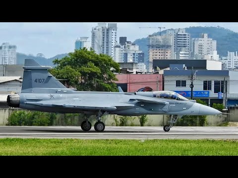 Caça Gripen realizando teste de motor - Força Aérea Brasileira