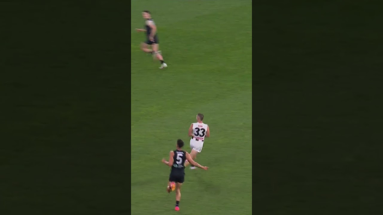 Lachie Sullivan GOALS with his First Kick in AFL! 🤩