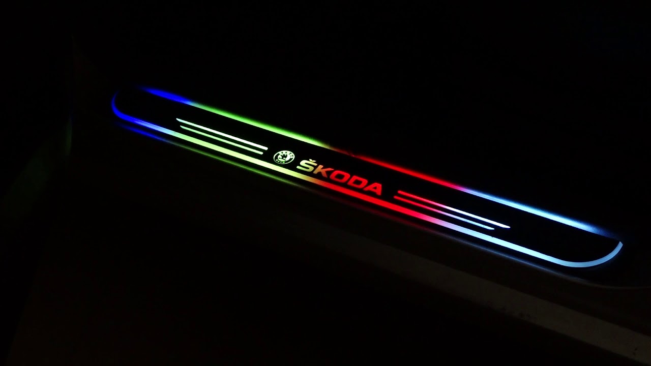 Für Skoda Scala Autozubehör Autotür Schweller Licht Logo Projektor Lampe  Power Moving Led Begrüßungspedal