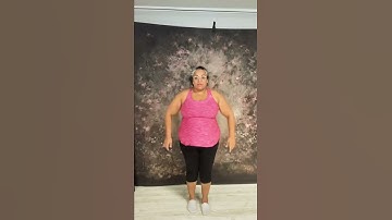Posing tips to flatter your arms : plus size photographer