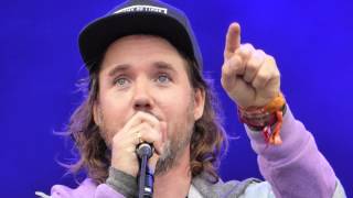 Broken Social Scene - Ibi Dreams of Pavement - End Of The Road Festival 2016