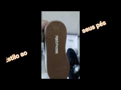 tenis red nose volcano