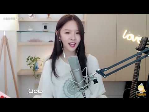 阿冷羞耻翻唱洗脑神曲《卡路里》火箭少女101绝唱？这个少女有点萌