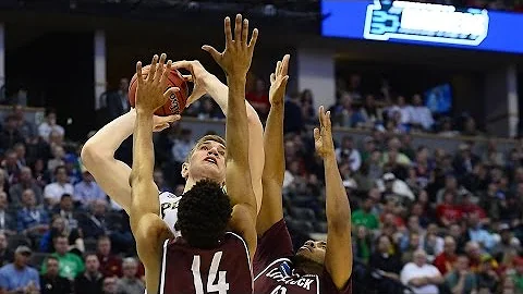 Little Rock vs. Purdue: Josh Hagins ties game with...