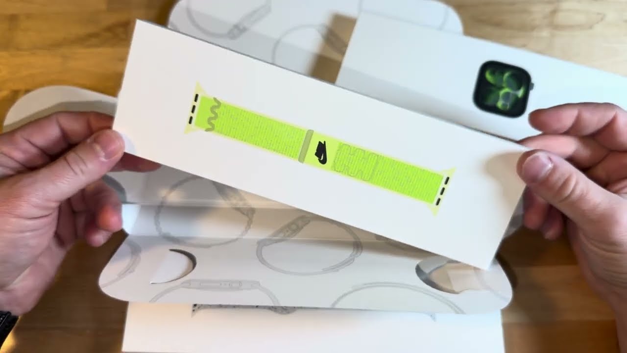 Новые часы Nike Apple Watch Series 11-Volt — 2025