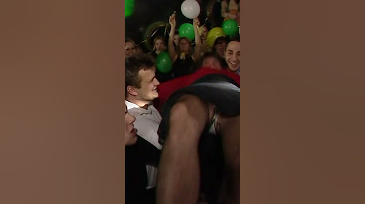 Le nouvel an selon François Damiens 🤣 #shorts