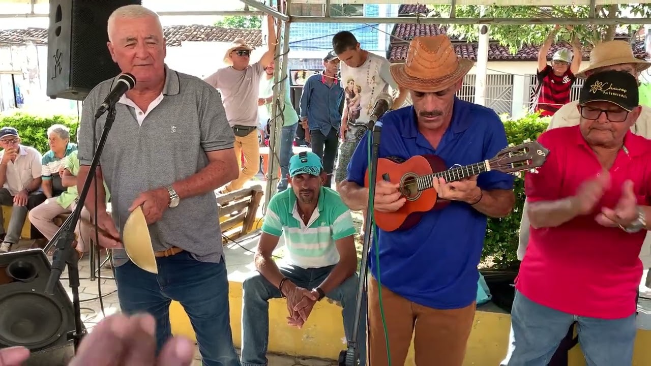 SAMBA COM SILVANO, ZÉ BETÉ, SAPATÃO E PEDRO DA VIOLA NO POVOADO DO ANGICO