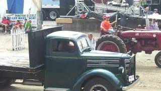 Mike Harbison's 1947 Mack and 1946 Brockway