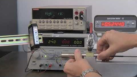 Macro Sensors / EAZY-CAL MMX = LVDT Signal Conditioner Tutorial