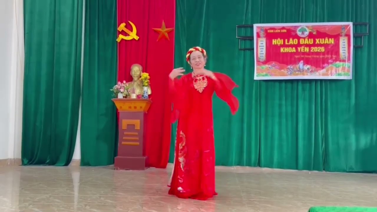 Trọn đời ơn mẹ.                   BD: Cụ Hoàng Thị Tuyết