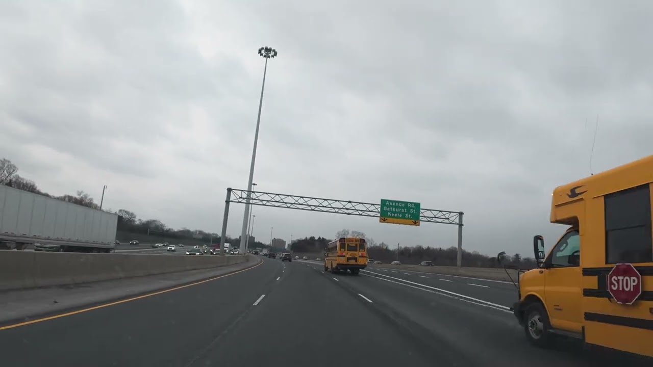 Daily Commute in Toronto 🚗 | Real-Time City Driving