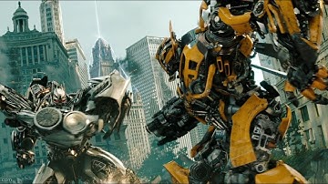 Transformers devastation: Bumblebee vs Soundwave\ Autobot Scout vs Decepticon Communication Spy