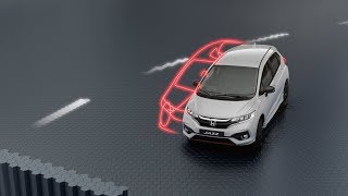 Honda Jazz | Zużycie paliwa i osiągi
Zobacz, jak Honda Jazz zapewnia nie tylko zwinność i imponujące osiągi, lecz także niski poziom zużycia paliwa i emisji spalin.
6-biegowa przekładnia manualna | Ten kompaktowy i wydajny samochód typu „supermini” z 6-biegową przekładnią manualną zapewnia dynamiczną i pełną wrażeń jazdę, a także szybkie reakcje na polecenia kierowcy.
System stabilizacji toru jazdy pojazdu (VSA) | Wyjątkowa łatwość prowadzenia powoduje, że możesz jechać pewniej. Honda Jazz inteligentnie monitoruje prędkość każdego z kół i nieustannie analizuje ich przyczepność. Oblicza ilość mocy i siły hamowania potrzebnych do osiągnięcia maksymalnej kontroli, a następnie automatycznie reguluje podsterowność i nadsterowność.
System Auto Stop | System Auto Stop wyłącza silnik na postoju, co zwiększa wydajność zużycia paliwa, na przykład gdy stoisz w korku. Silnik zostaje błyskawicznie uruchomiony po wciśnięciu pedału gazu, dzięki czemu możesz natychmiast włączyć się do ruchu.
System ECON | Zużycie paliwa zmniejsza się dzięki regulowaniu i monitorowaniu osiągów Hondy Jazz. Kiedy system ECON jest włączony, praca silnika, przekładni, klimatyzacji i tempomatu adaptacyjnego jest modyfikowana w taki sposób, by poprawiać wydajność zużycia paliwa. Honda Jazz | Zużycie paliwa i osiągi